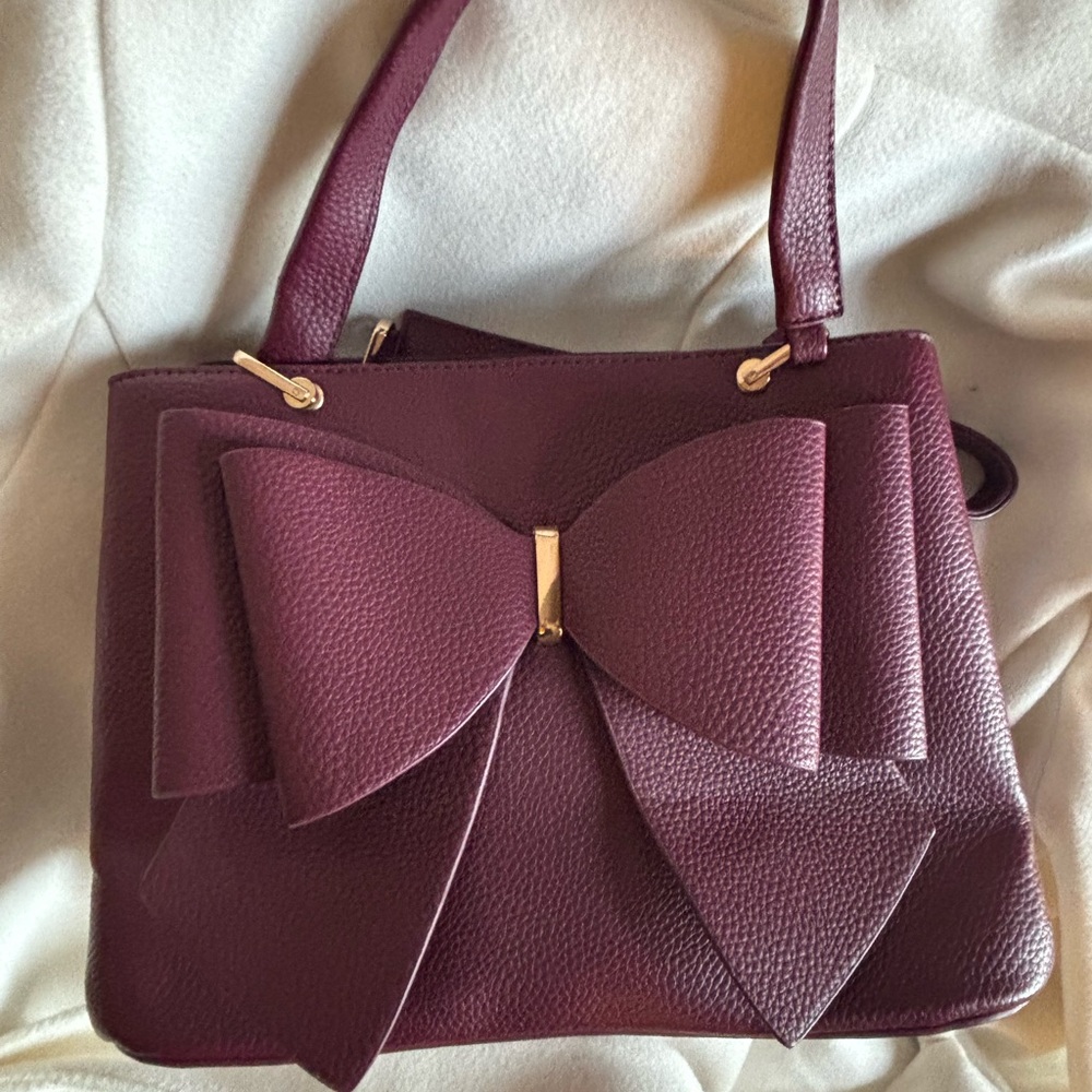 Dark plum crossi purse with bow